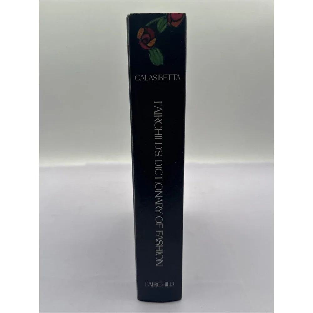Fairchild's Dictionary of Fashion by Calasibetta Hardcover 2nd edition m1‎